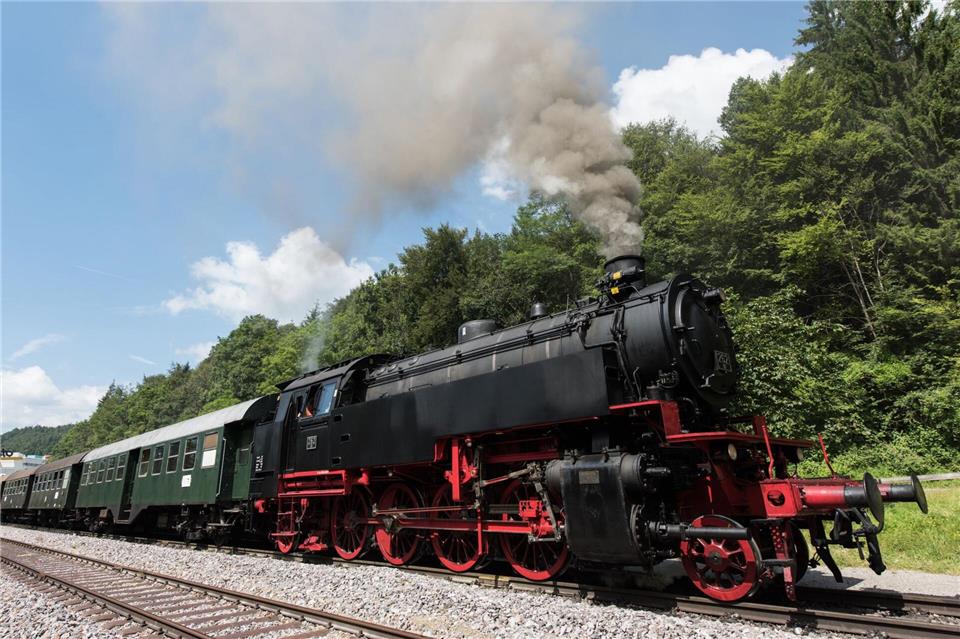 Die Sauschwänzlebahn im Schwarzwald war in der „Eisenbahn-Romantik“ immer wieder Thema. (Archivbild)picture alliance / dpa