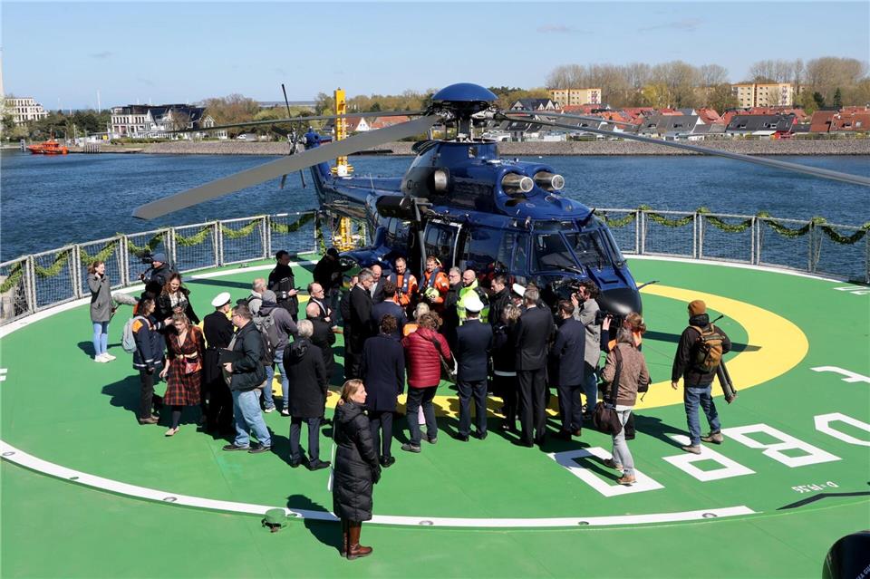 Die „Scharhörn“ soll als erstes Mehrzweckschiff des Bundes über ein Hubschrauberlandedeck verfügen. Bernd Wüstneck/dpa