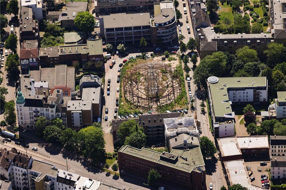 Die Schilleroper liegt inmitten eines Wohngebiets im Hamburger Stadtteil St. Pauli. (Archivbild)Christian Charisius/dpa