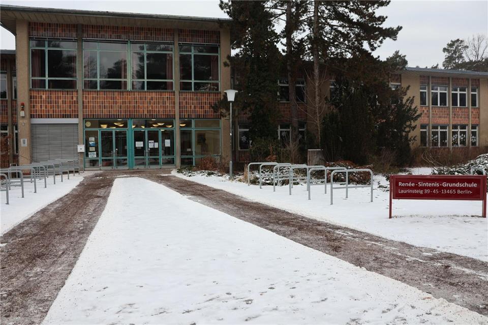 Die Schüler sollen nun für das Thema Vandalismus sensibilisiert werden.Dennis Plath/Bezirksamt Reinickendorf/dpa