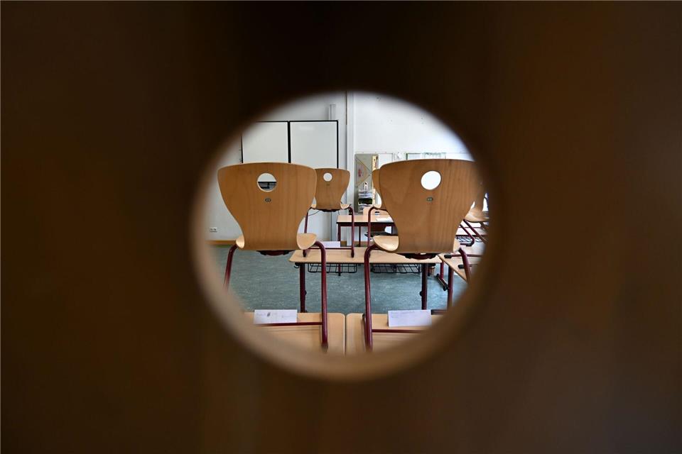 Was fordern die Schülerinnen und Schüler zur Landtagswahl? Die Schülerinnen und Schüler wollen beim Thema Bildung im Landtagswahlkampf mitreden. (Symbolbild)Arne Dedert/dpa