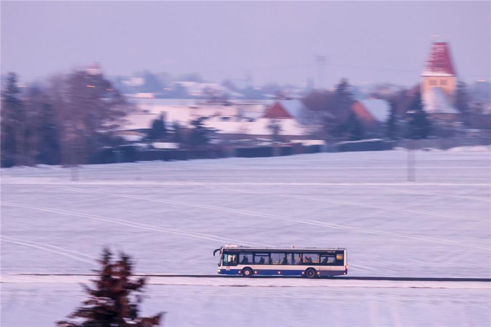 Die Schulen entscheiden selbst über eine mögliche Schließung. (Symbolbild)Jan Woitas/dpa