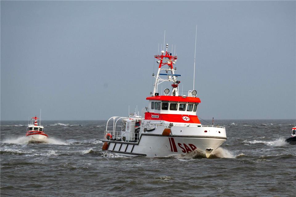 Die Seenotretter suchten stundenlang nach dem Vermissten. (Symbolbild)Sina Schuldt/dpa