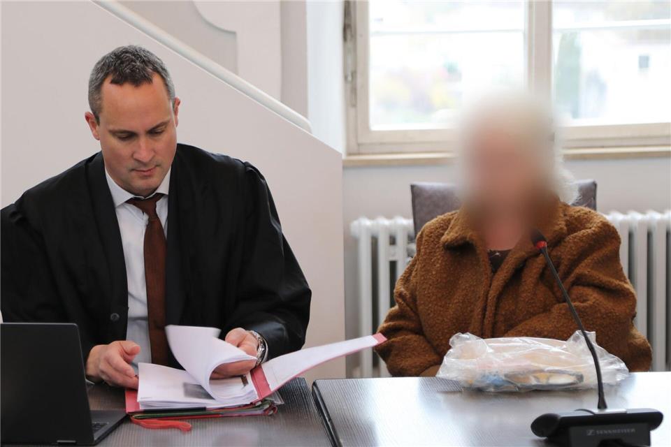 Die Seniorin war wegen Mordverdachts vor Gericht. (Archivbild) Andreas Kempf/dpa