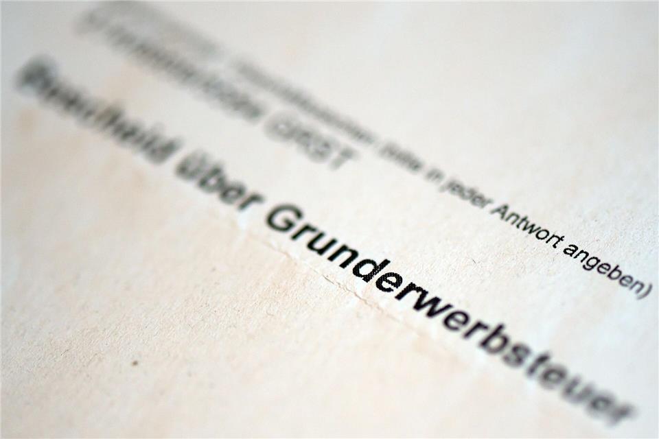 Die Senkung der Grunderwerbsteuer in Thüringen zum 1. Januar 2024 hat nicht zu mehr Geschäften auf dem Immobilienmarkt geführt.Federico Gambarini/dpa