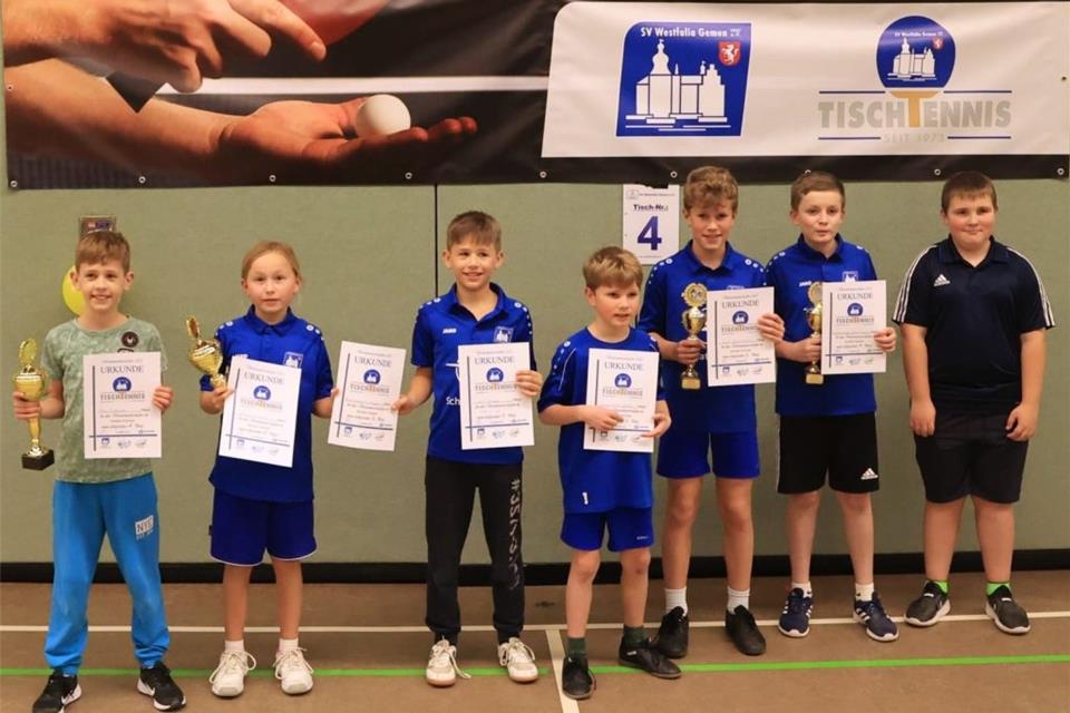 Die Sieger und Platzierten der Schülerklassen A bis C.