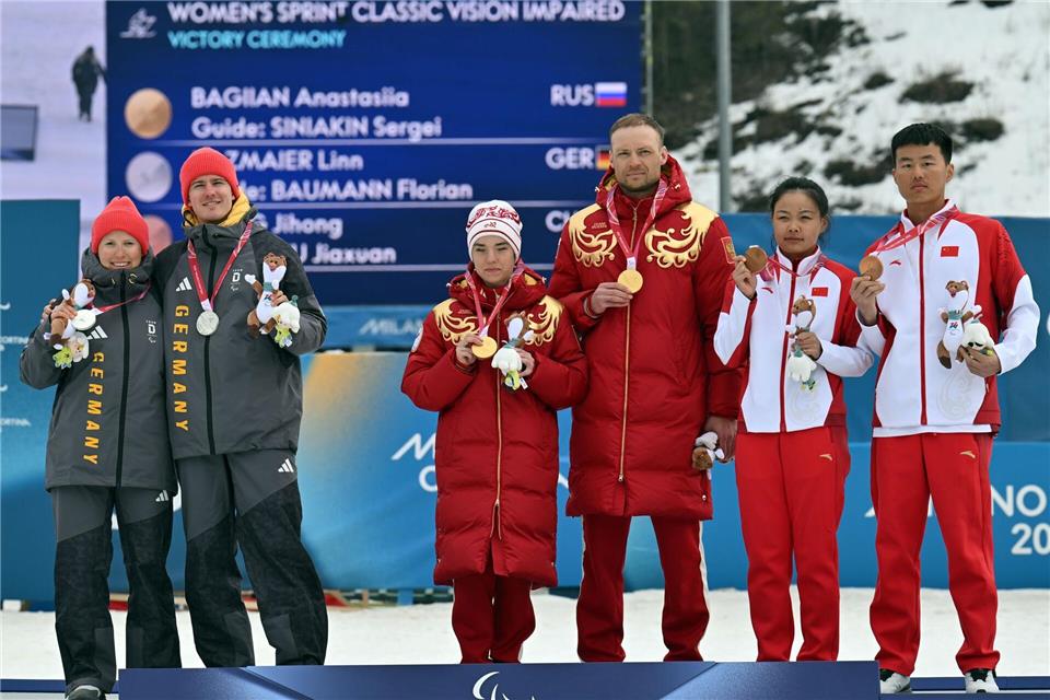 Die Siegerehrung mit Deutschland, Russland und China. Martin Schutt/dpa