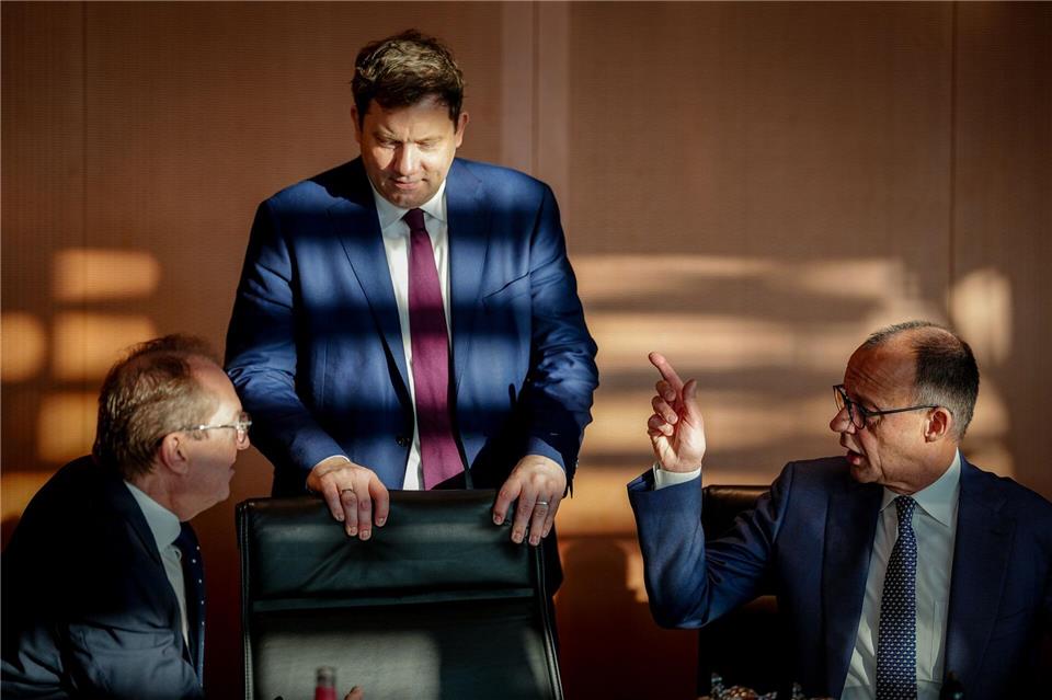 Die Spitzen der schwarz-roten Regierung mussten eine umfangreiche Tagesordnung abarbeiten.Kay Nietfeld/dpa