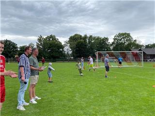 Die Sportfreunde Nordvelen feiern ihr 50-jähriges Bestehen, unter anderem mit einem Elfmeterturnier.