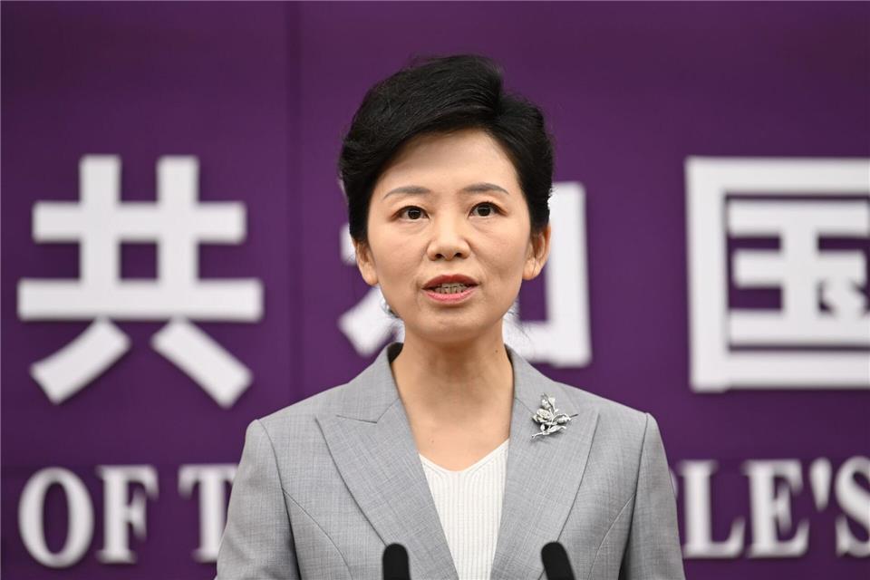 Die Sprecherin von Chinas Handelsministerium äußerte sich zum Handelsstreit. Johannes Neudecker/dpa
