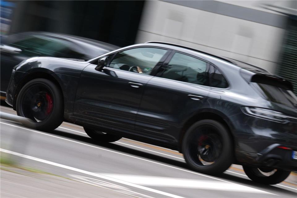 „Panthera“ erfolgreich im Kampf gegen Luxusauto-Diebe  Die Spur der in Hamburg gestohlenen Porsche Macan führt die Polizei nach Litauen. (Archivbild)Marcus Brandt/dpa