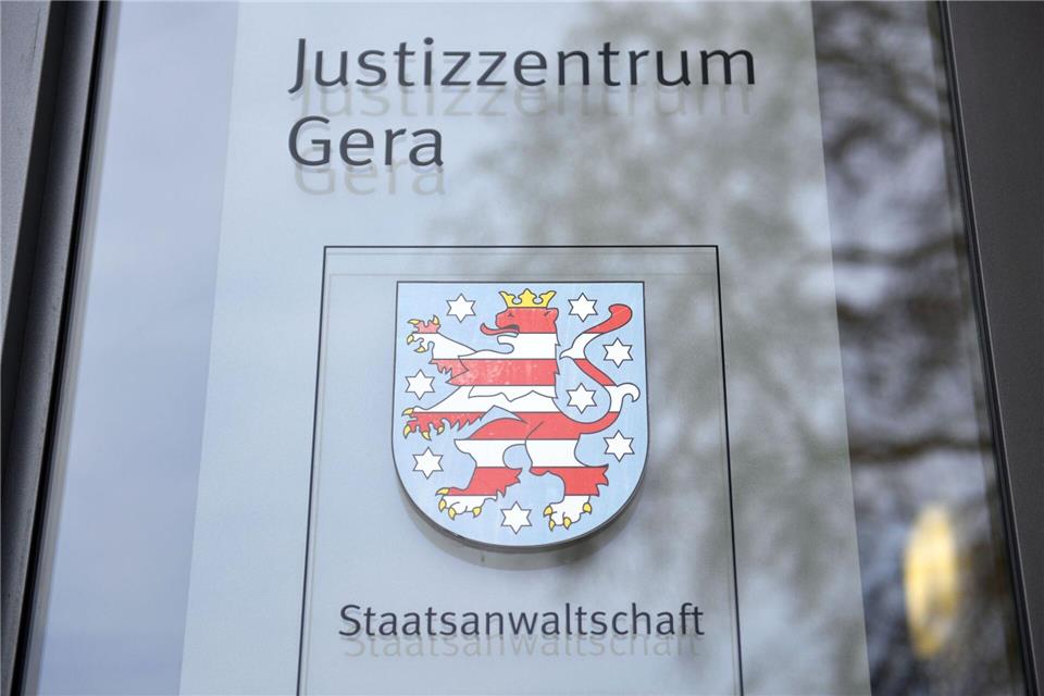 Die Staatsanwaltschaft Gera ermittelt gegen zwei Beschuldigte, die eine staatsgefährdende Gewalttat geplant beziehungsweise unterstützt haben sollen. (Archivbild)Martin Schutt/dpa-Zentralbild/dpa