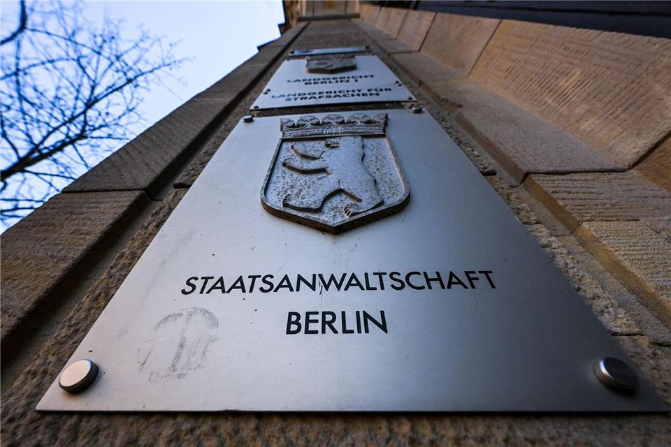 Die Staatsanwaltschaft erhob unter anderem Anklage wegen Körperverletzung. (Symbolbild)Jens Kalaene/dpa