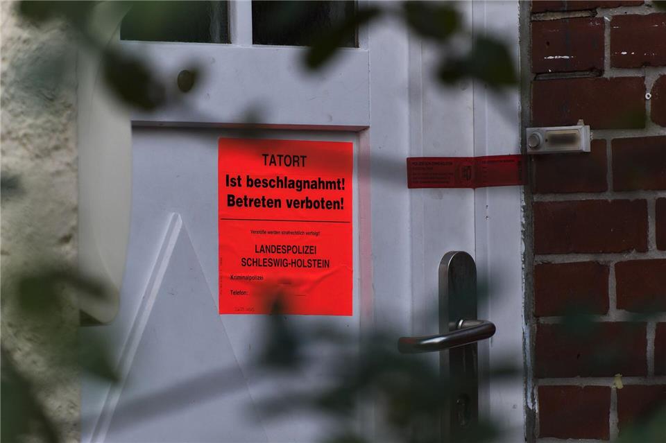 Die Staatsanwaltschaft ermittelt nicht nur gegen die Eltern des toten Säuglings. Auch gegen einen Mitarbeiter des Jugendamts und zwei Bekannte der Familie besteht der Anfangsverdacht schwerer Straftaten. (Archivfoto)Marcus Golejewski/dpa