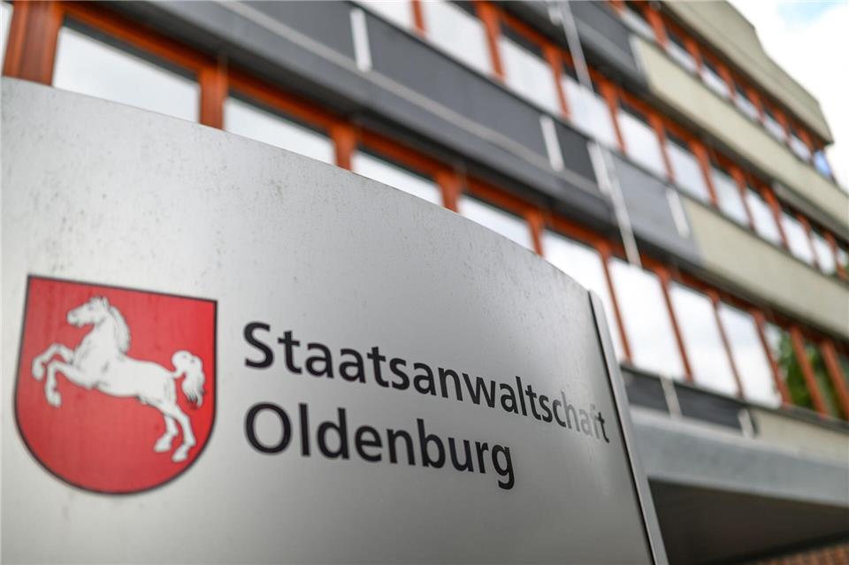 Die Staatsanwaltschaft hat Anklage nach einem Angriff auf einen Wahlkampfhelfer erhoben. (Archivfoto)Izabela Mittwollen/dpa