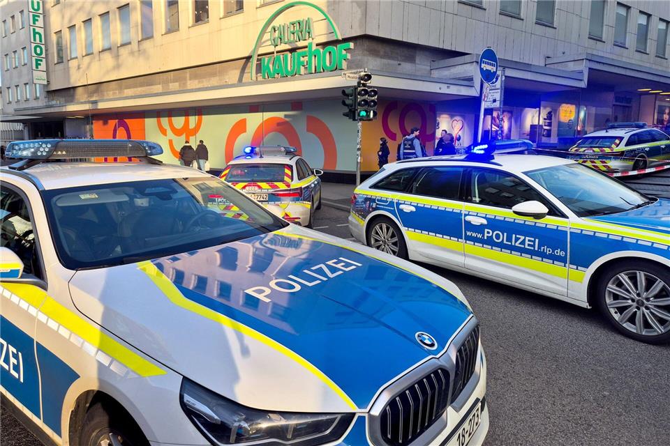 Die Staatsanwaltschaft informiert über den Tathergang (Archivbild)Florian Blaes/Blaes/dpa