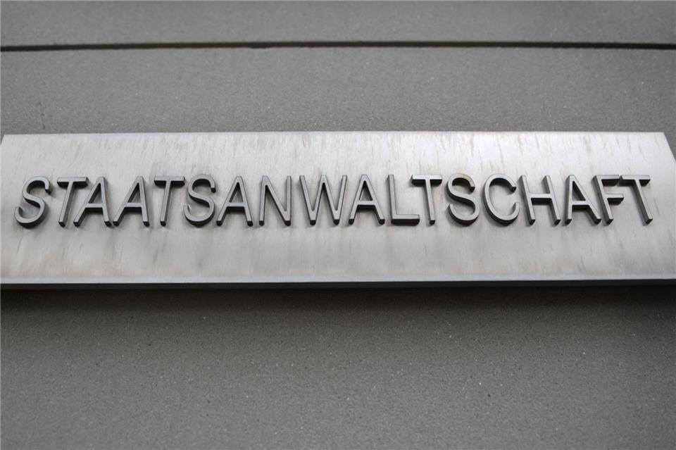 Die Staatsanwaltschaft wirft einem 51-Jährigen Mord aus Habgier vor. (Archivfoto)Arne Dedert/dpa