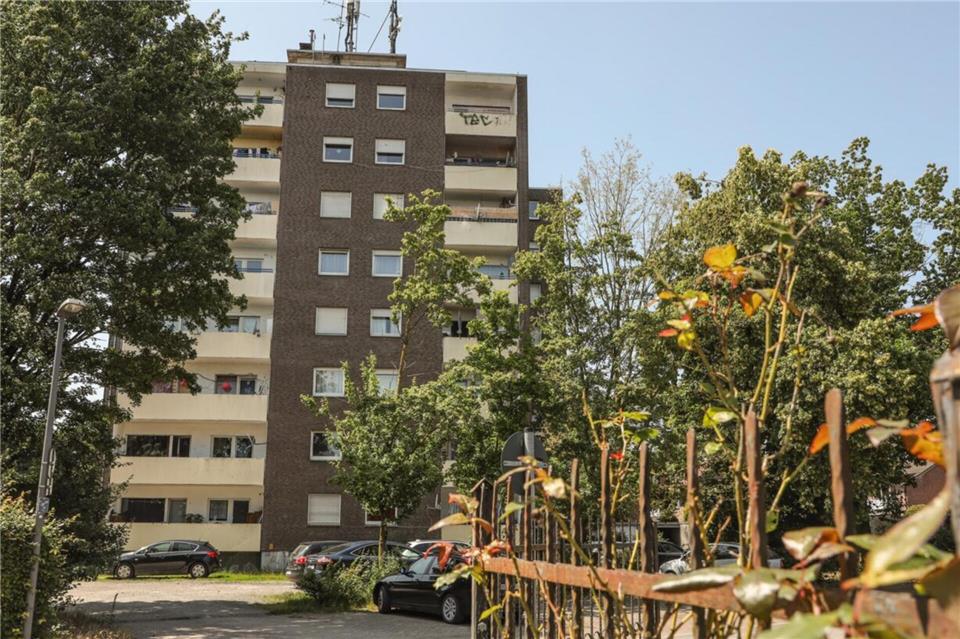 Die Stadt Rhede wünscht sich, dass der Achtstock abgerissen wird und an dessen Stelle ein neues Gebäude gebaut wird. 