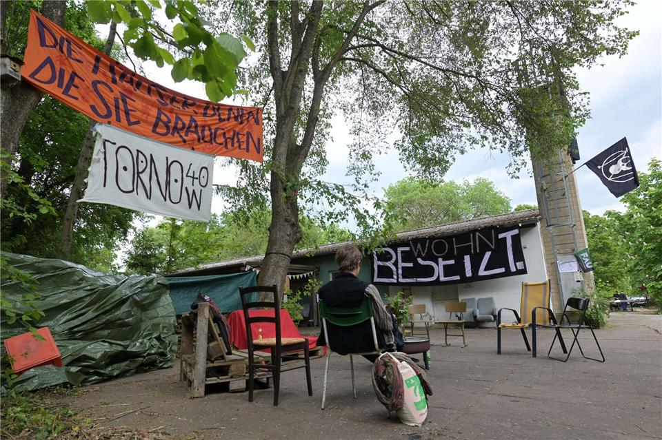 Die Stadt ließ das besetzte Gebäude in Potsdam räumen. (Archivbild)Michael Bahlo/dpa