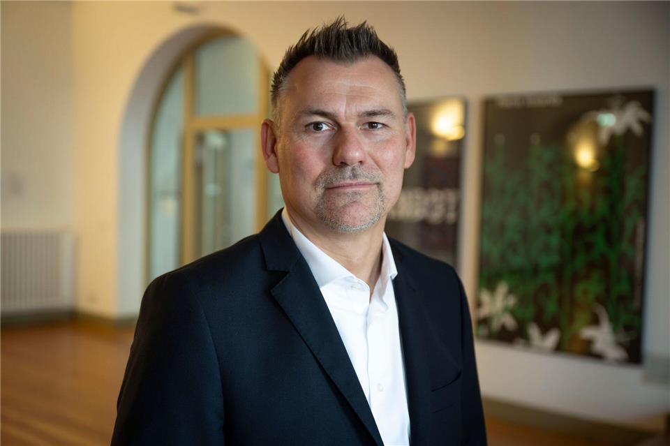 Langsames Loslassen - Trauergottesdienst für Fabian  Die Stadt steht hinter der Familie, auch wenn das Fabian nicht mehr lebendig machen kann, sagte Bürgermeister Zimmermann.Philip Dulian/dpa