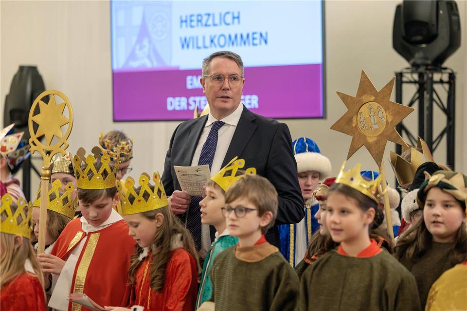 Die Sternsinger segneten die StaatskanzleiJörg Halisch/dpa