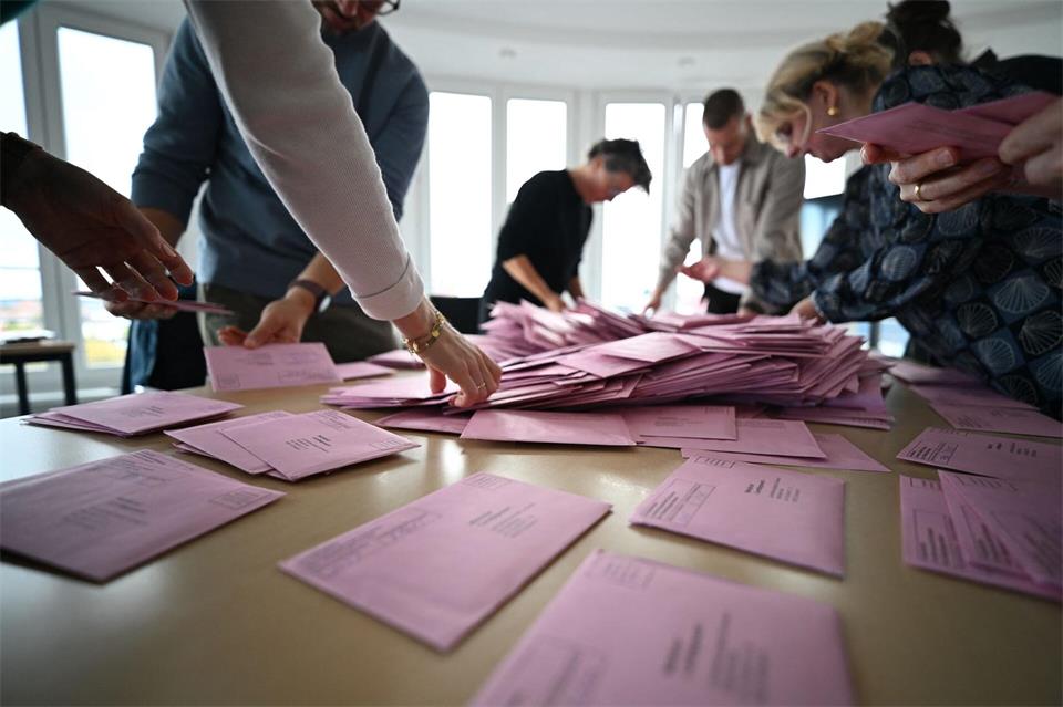 Die Stimmen in Mecklenburg-Vorpommern sind ausgezählt.Philip Dulian/dpa