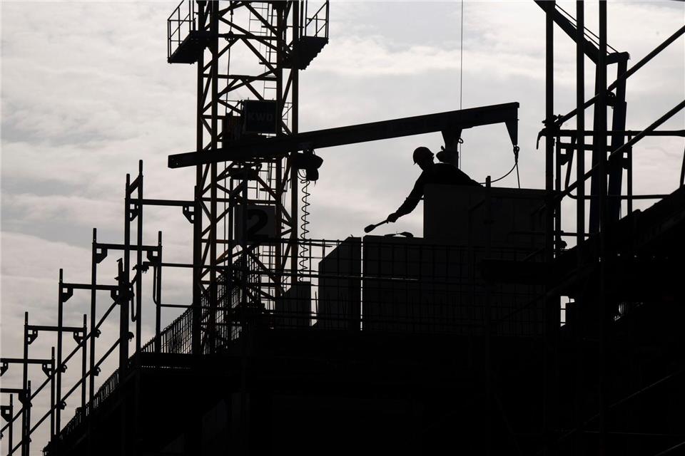 Die Stimmung bei den Wirtschaftsverbänden in Berlin und Brandenburg ist trüb. (Archivbild)Monika Skolimowska/dpa