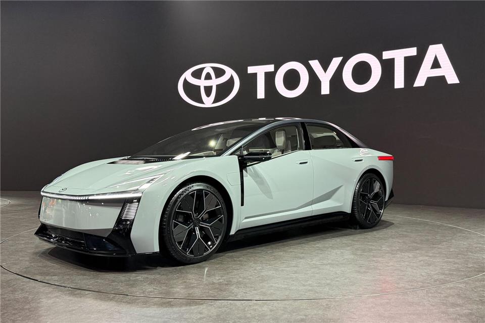 Diese Highlights der Japan Mobility Show müssen Sie kennen Die Studie Toyota Corolla Concept beweist Mut beim Design und soll möglicherweise in zwei Jahren auf den Markt kommen.Thomas Geiger/dpa-tmn