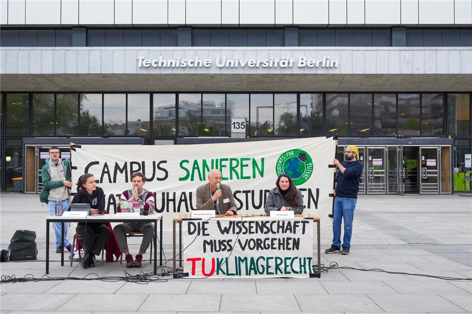 Die Studierenden haben keine Lust mehr auf andauernden Notbetrieb.Soeren Stache/dpa