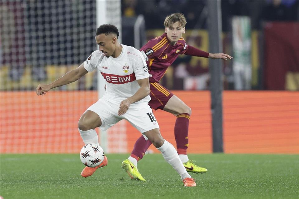 Die Stuttgarter um Jamie Leweling reisen aus Rom mit einer Niederlage zurück. Antonio Balasco/LiveMedia-IPA/ZUMA Press Wire/dpa