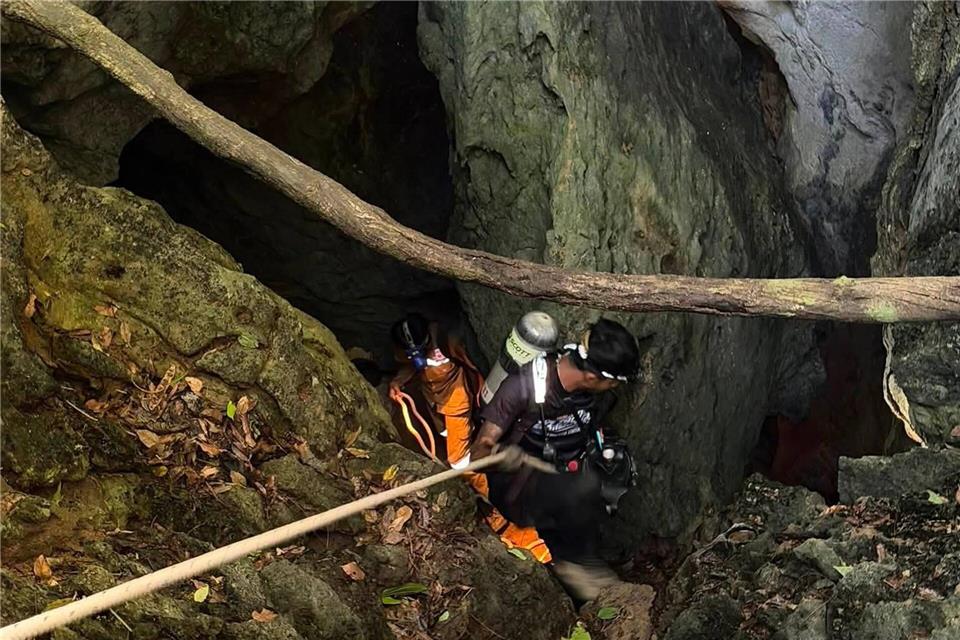 Die Suche in der gefluteten Höhle war extrem schwierig.Uncredited/Metta Tham Rescue Kalasin/AP/dpa