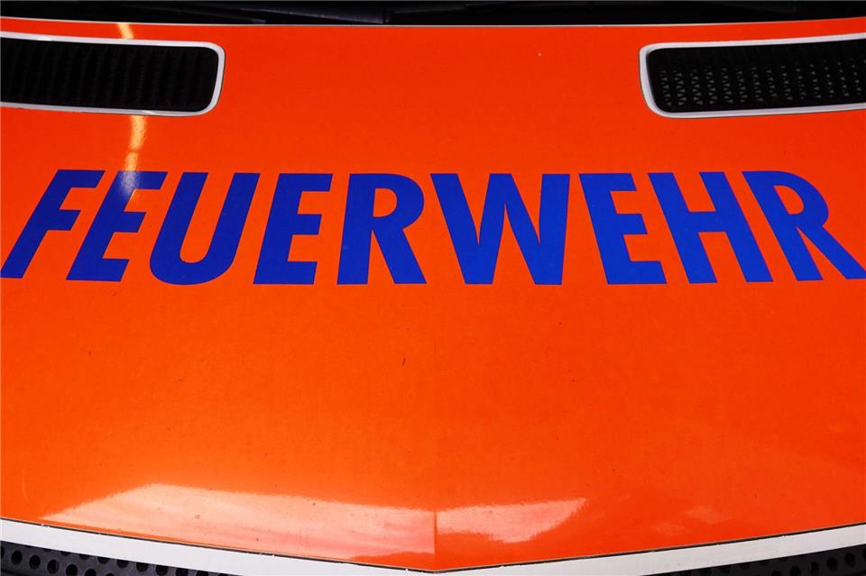 Die Suche nach der vermissten SUP-Paddlerin war weiter erfolglos. (Symbolbild)Julian Weber/dpa