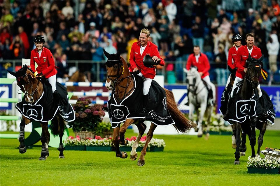 Die Suche nach einem Ersatz für den CHIO-Nationenpreis ist gescheitert. (Archivbild)Uwe Anspach/dpa