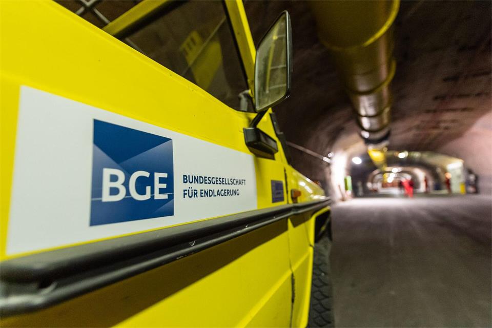 Die Suche nach einem Standort für ein Atommüll-Endlager dauert bereits etwa neun Jahre an. (Symbolbild)Philipp Schulze/dpa