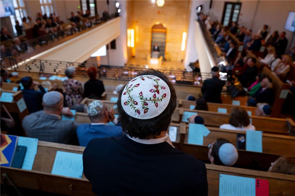 Münchner Bauhaus-Synagoge wieder eröffnet Die Synagoge Reichenbachstraße in München ist nach Originalplänen von 1931 umfassend saniert worden.Sven Hoppe/dpa
