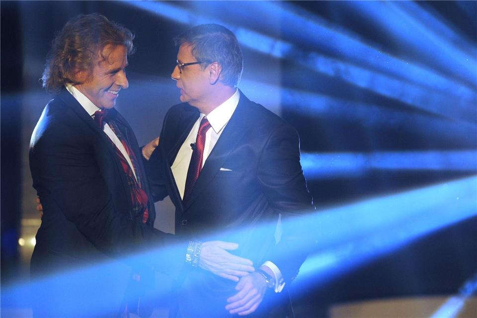 Die TV-Moderatoren Günther Jauch und Thomas Gottschalk kennen sich seit Jahrzehnten. (Archivbild)picture alliance / dpa
