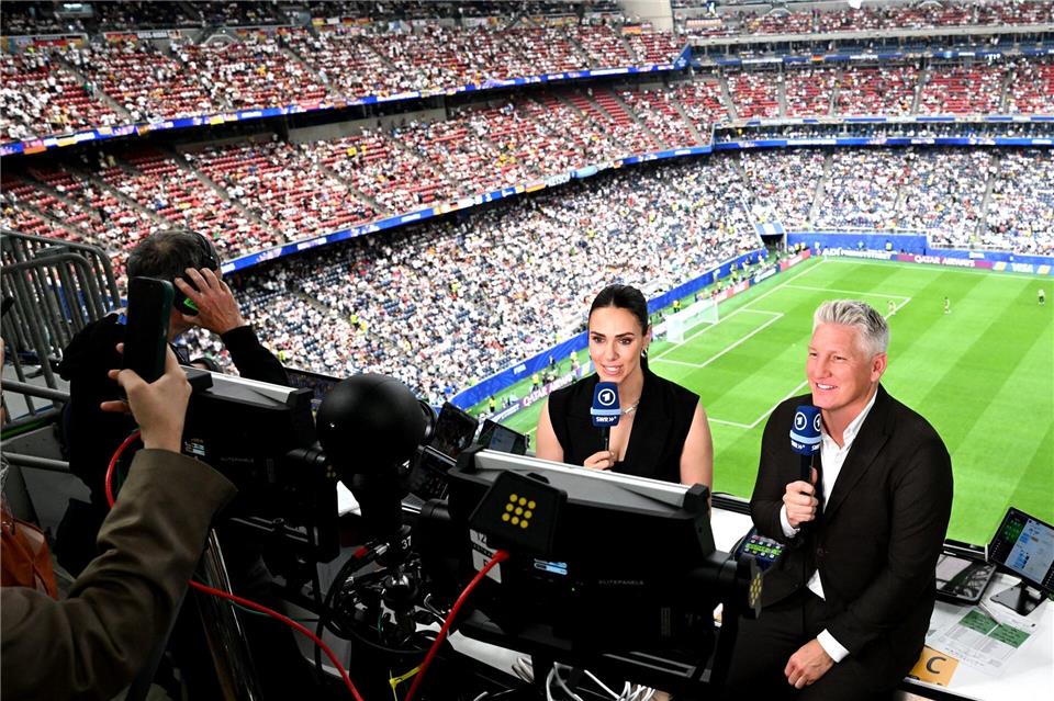 Die TV-Sender verbuchten gute Quoten zum WM-Start.Federico Gambarini/dpa