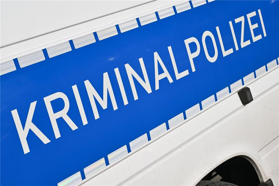 Die Tat geschah am frühen Morgen des 9. November. Die Kriminalpolizei ermittelt. (Symbolbild)Patrick Pleul/dpa