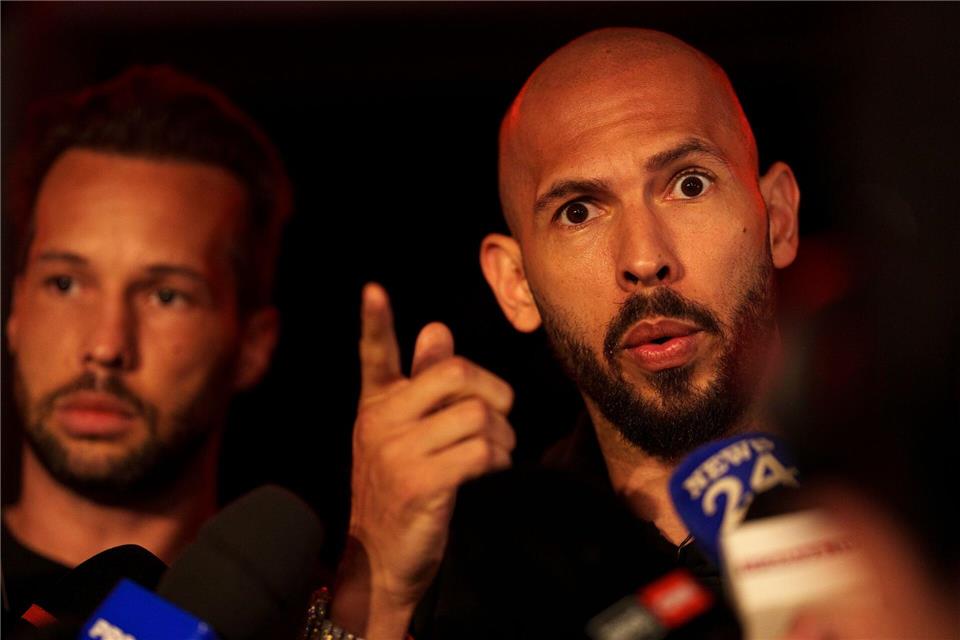 Die Tate Brothers: links Tristan, rechts Andrew. (Archivbild)Vadim Ghirda/AP/dpa