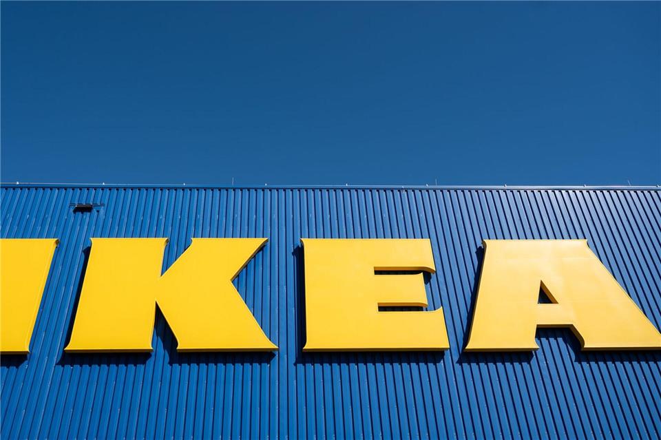 Die Taten sollen in der Ikea-Filiale in Freiburg passiert sein.Silas Stein/dpa