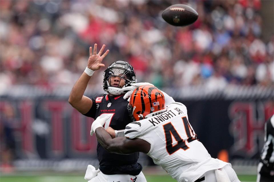 Die Texans-Offensive um C.J. Stroud kam gegen die Bengals nie ins Rollen.David J. Phillip/AP/dpa