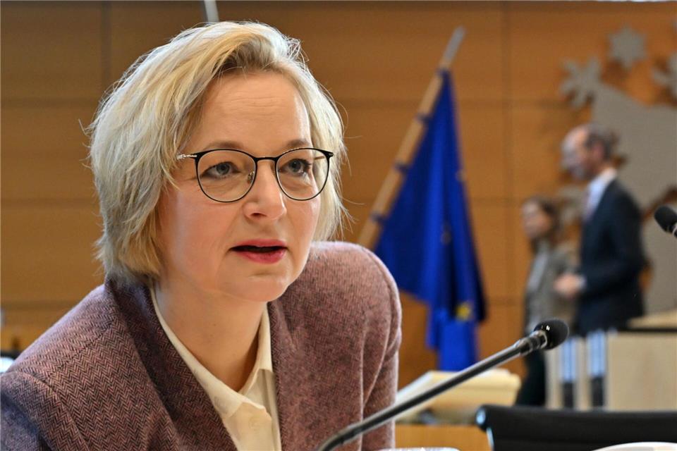 Die Thüringer BSW-Vorsitzende und Finanzministerin Katja Wolf plädiert dafür, 2026 in ihrer Partei verstärkt über Inhalte zu reden. (Archivbild)Martin Schutt/dpa