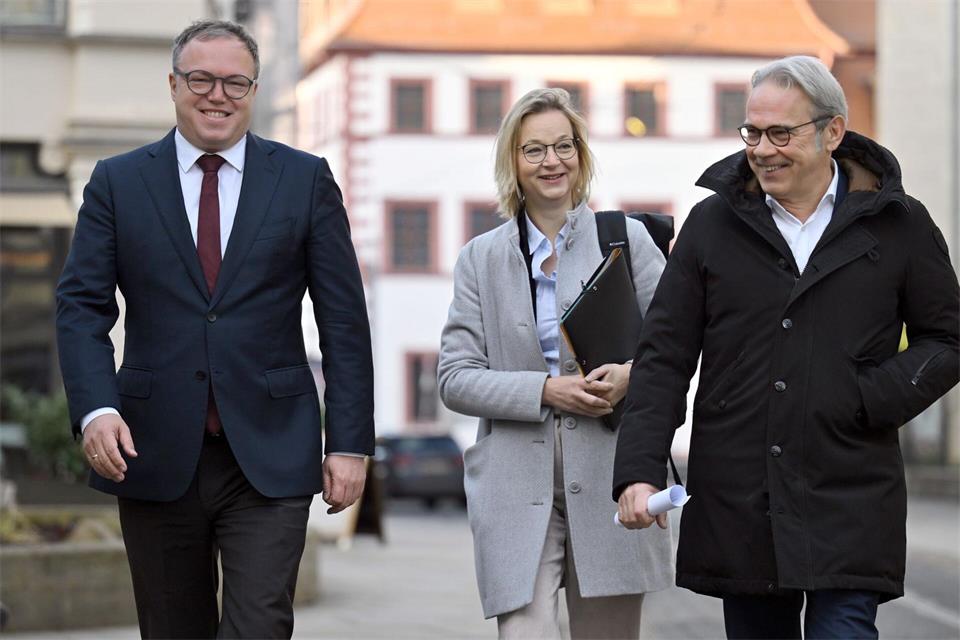 Die Thüringer Brombeer-Koalition ist die einzige ihrer Art in Deutschland. (Archivbild)Martin Schutt/dpa