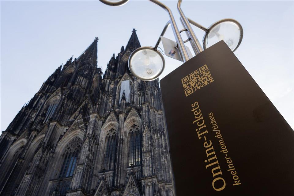 Die Tickets für den Dom können auch online erworben werden.Rolf Vennenbernd/dpa