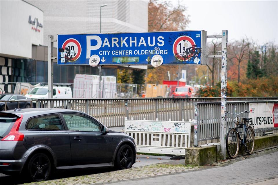 Die Tiefgarage gilt als akut einsturzgefährdet.Hauke-Christian Dittrich/dpa