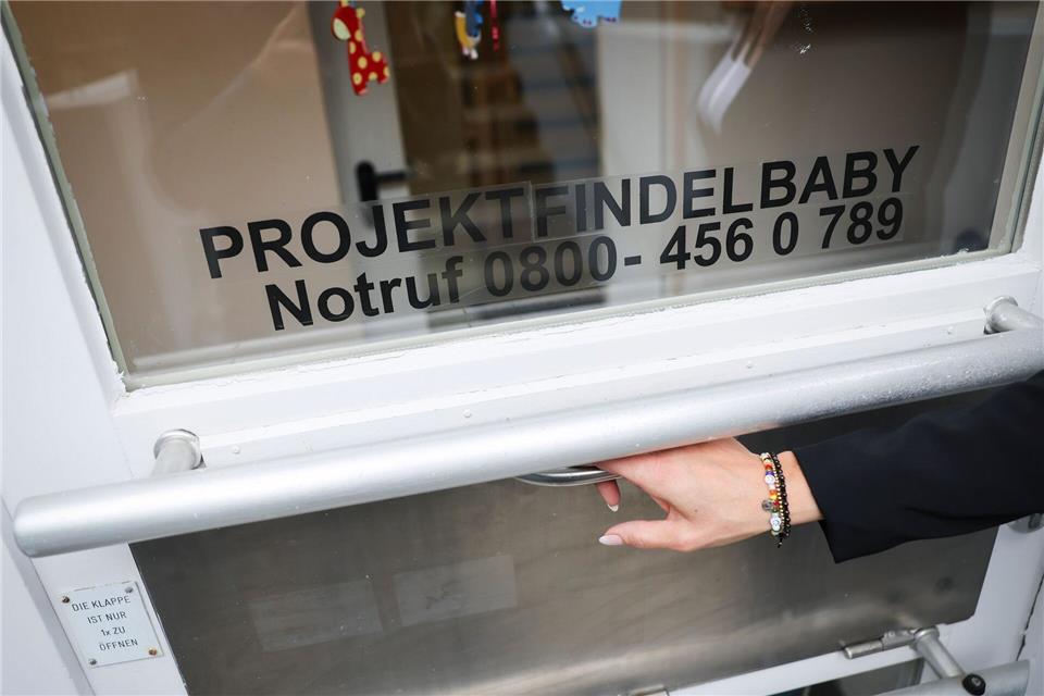 Die Trägerorganisation Sternipark, die 2000 die bundesweit erste Babyklappe eröffnete, ist auch in Satrup bei Flensburg aktiv. (Archivbild)Christian Charisius/dpa