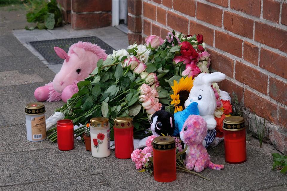 Die Trauer in Preetz ist nach dem Tod eines Mädchens groß.Carsten Neff/NEWS & ART/dpa
