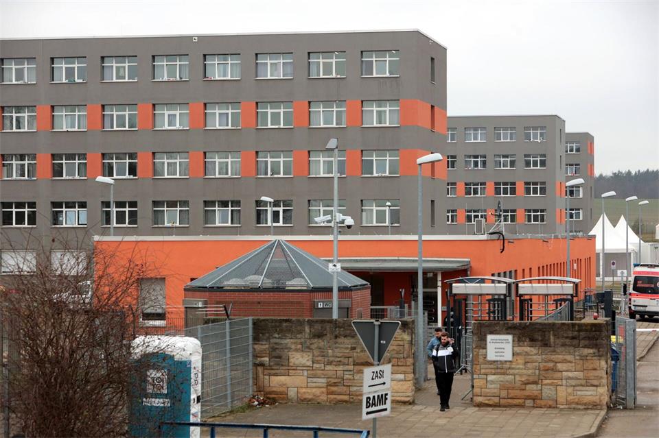 Die Türkische Gemeinde in Deutschland (TGD) ist überzeugt, Asylbewerber sollten nicht gegen ihren Willen in Sachsen-Anhalt untergebracht werden. (Symbolbild)Matthias Bein/dpa-Zentralbild/dpa