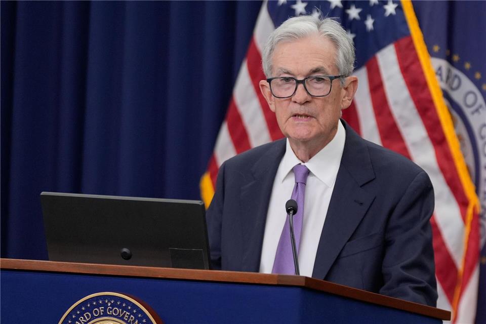 US-Leitzins erneut gesenkt – Powells Ausblick überrascht  Die US-Notenbank Federal Reserve hat erneut den Leitzins gesenkt.Manuel Balce Ceneta/AP/dpa