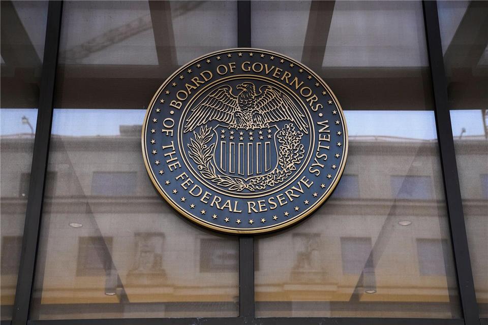 Die US-Notenbank hat den Leitzins erneut gesenkt. (Archivfoto)Jacquelyn Martin/AP/dpa